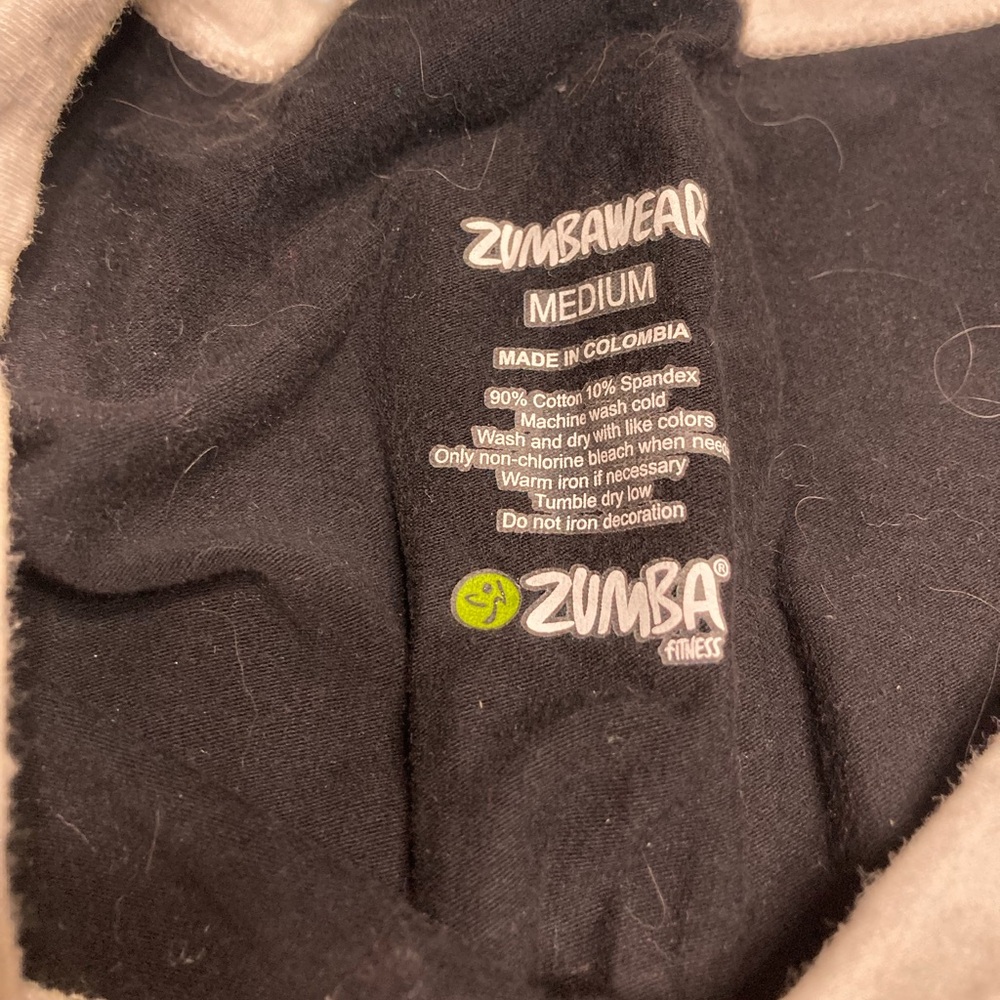 💛TODAY***12***Zumba black t-shirt with multicolor logo. - Picture 3 of 4